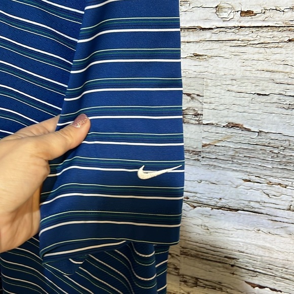 Nike Golf collared shirt size large - Picture 5 of 8